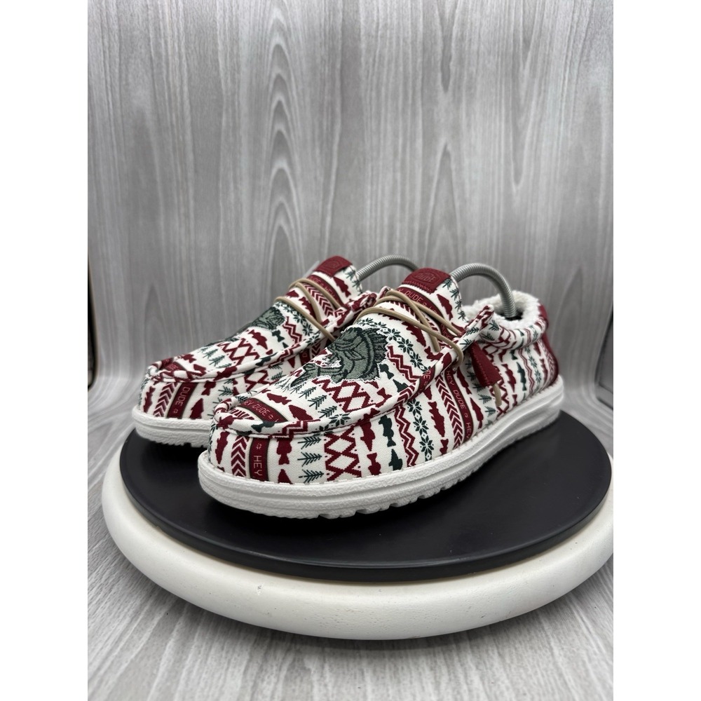 Hey Dude Wally Merry Fishmas Sweater Mens Sz 7 Christmas Red Green Slip On Shoes